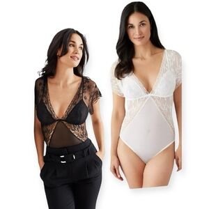 WACOAL White/Egret Lifted In Luxury Lace Thong Bodysuit Egret NEW